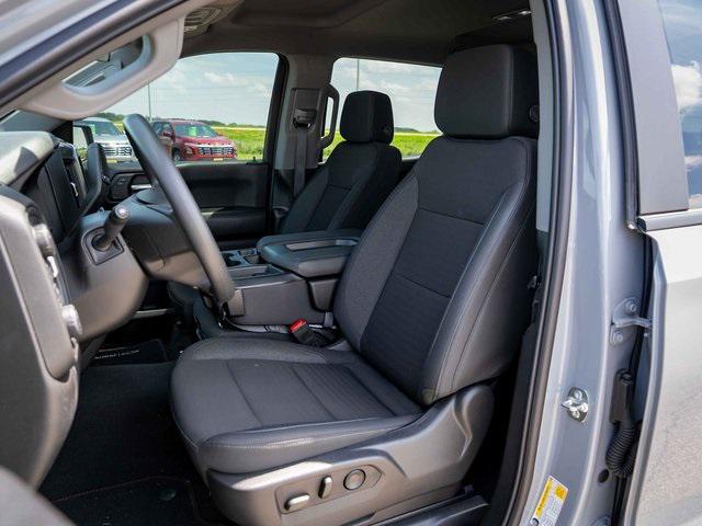 Photo of 2025 Slate Gray Metallic Chevrolet Silverado 1500