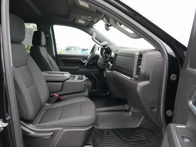Photo of 2025 Black Chevrolet Silverado 1500