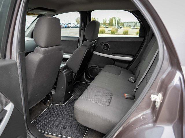 Photo of 2008 Granite Gray Metallic Pontiac Torrent