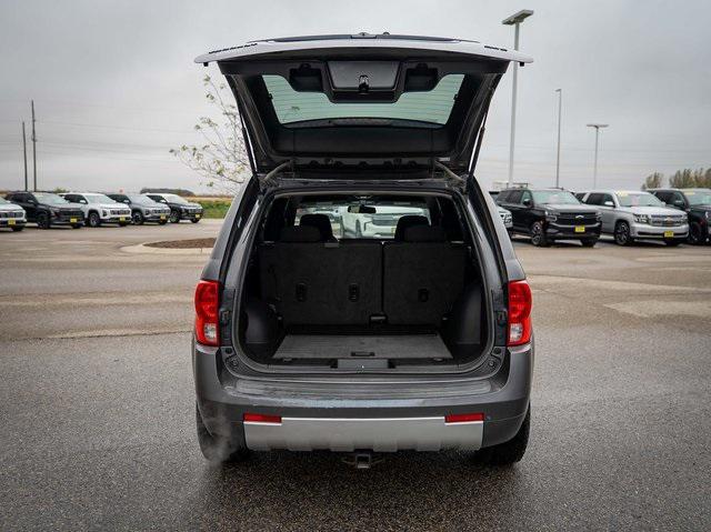 Photo of 2008 Granite Gray Metallic Pontiac Torrent