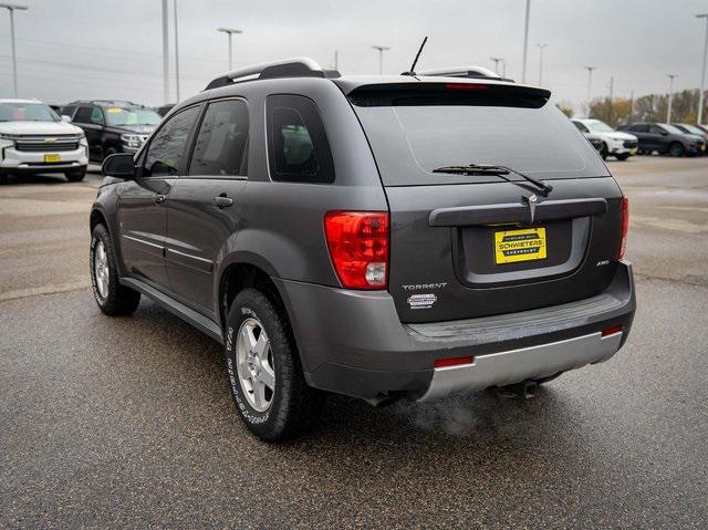 Photo of 2008 Granite Gray Metallic Pontiac Torrent