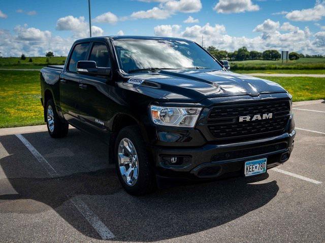 Photo of 2022 Diamond Black Crystal Pearlcoat RAM 1500