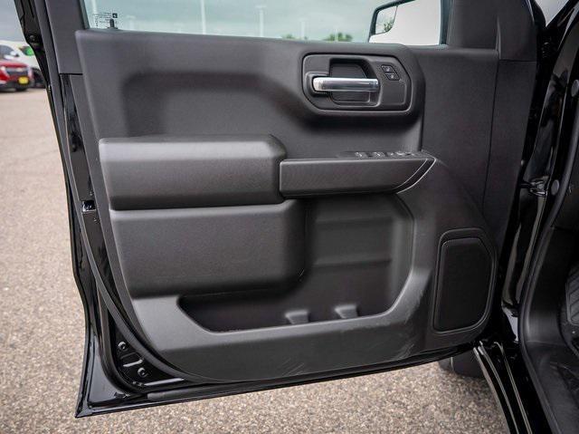 Photo of 2026 Black Chevrolet Silverado 1500