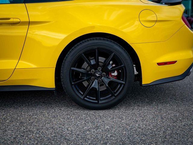 Photo of 2017 Shadow Black Ford Mustang