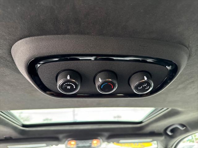 Photo of 2022 White Knuckle Clearcoat Dodge Durango