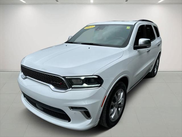 Photo of 2022 White Knuckle Clearcoat Dodge Durango