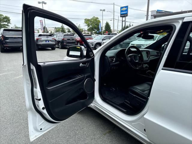Photo of 2022 White Knuckle Clearcoat Dodge Durango