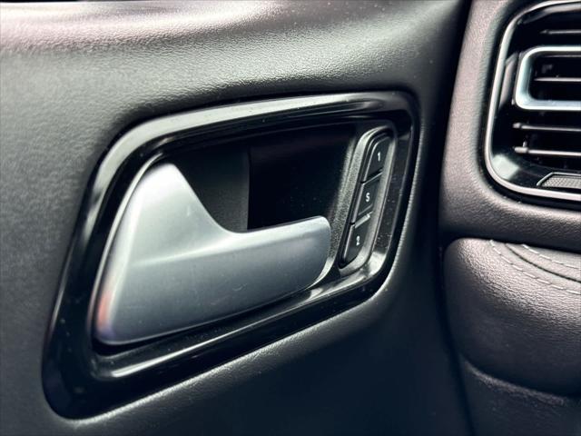 Photo of 2022 White Knuckle Clearcoat Dodge Durango