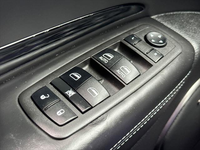 Photo of 2022 White Knuckle Clearcoat Dodge Durango