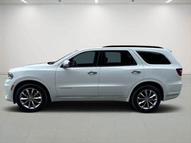Photo of 2022 White Knuckle Clearcoat Dodge Durango