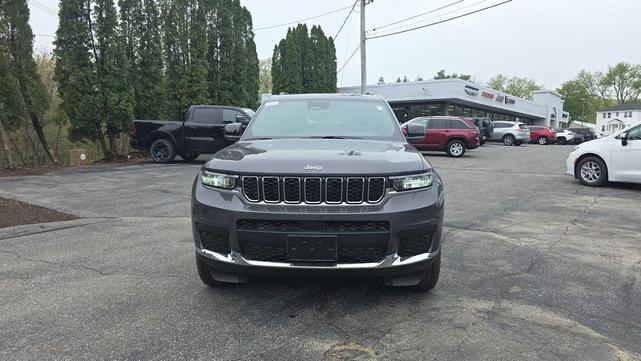 Photo of 2025 Baltic Gray Metallic Clearcoat Jeep Grand Cherokee L