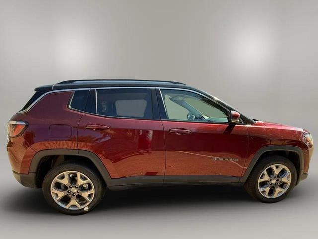 Photo of 2021 Velvet Red Pearlcoat Jeep Compass