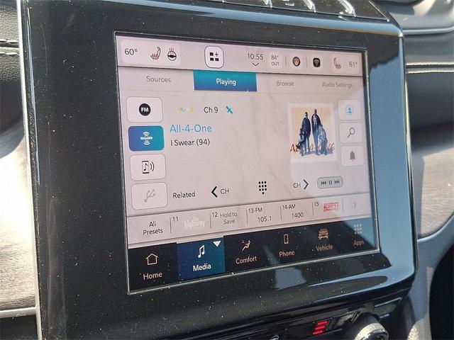 Photo of 2022 Metallic Jeep Grand Cherokee L