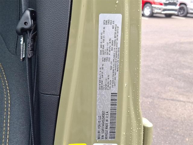 Photo of 2025 41 Jeep Gladiator