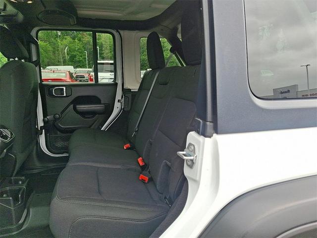 Photo of 2021 Bright White Clearcoat Jeep Wrangler Unlimited