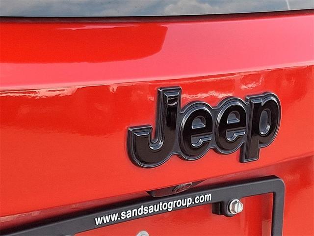 Photo of 2023 Colorado Red Clearcoat Jeep Renegade