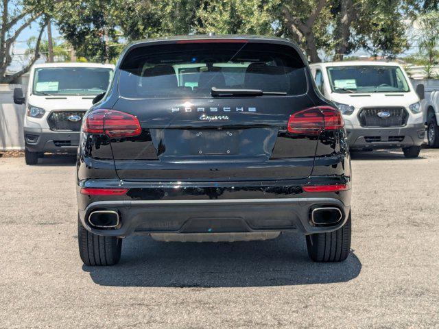 Photo of 2016 Jet Black Metallic Porsche Cayenne
