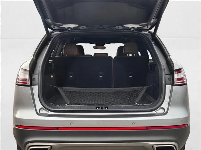 Photo of 2023 Silver Radiance Metallic Clearcoat Lincoln Nautilus