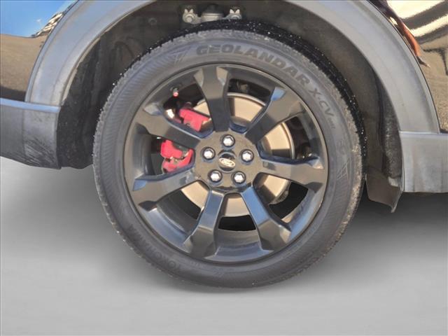 Photo of 2020 Agate Black Metallic Ford Explorer