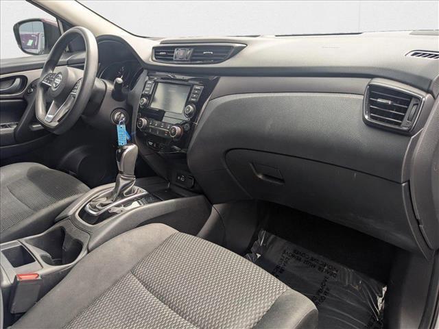 Photo of 2019 Brilliant Silver Metallic Nissan Rogue Sport