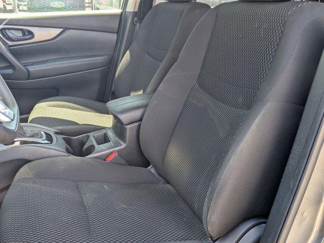 Photo of 2019 Gun Metallic Nissan Rogue Sport