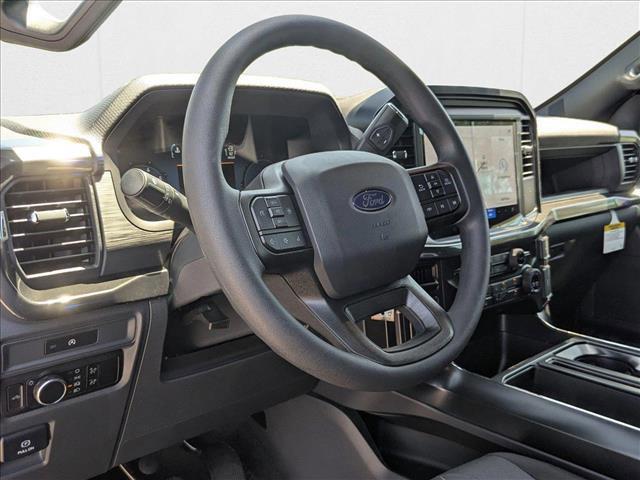 Photo of 2025 Oxford White Ford F-150