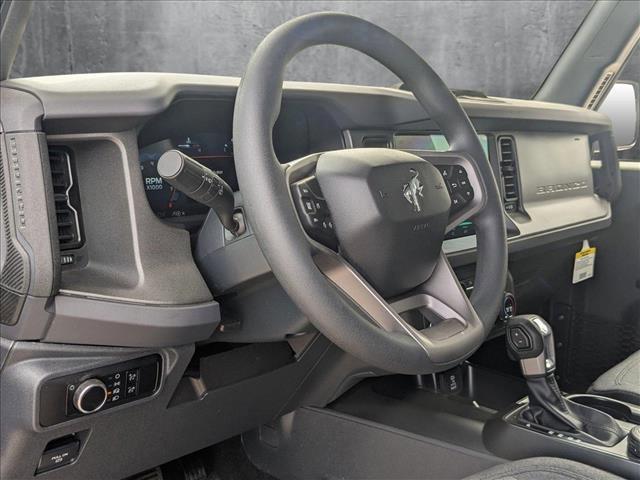 Photo of 2025 Azure Gray Metallic Tri-Coat Ford Bronco