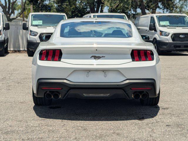 Photo of 2025 Oxford White Ford Mustang
