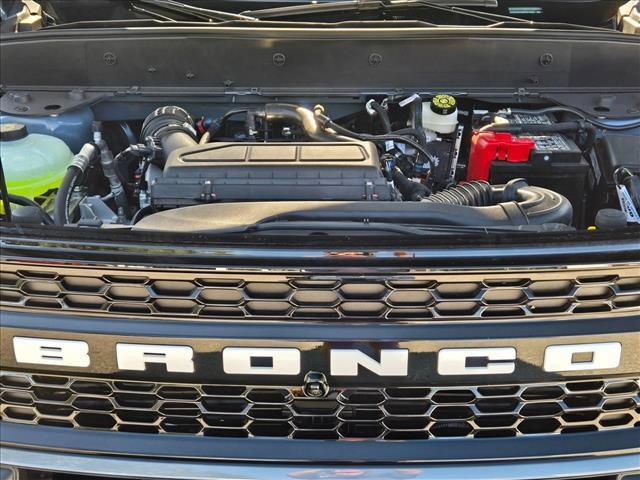 Photo of 2025 Azure Gray Metallic Tri-Coat Ford Bronco Sport
