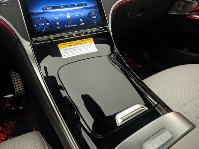 Photo of 2025 Black Mercedes-Benz GLC 300