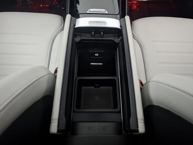 Photo of 2025 Black Mercedes-Benz GLC 300