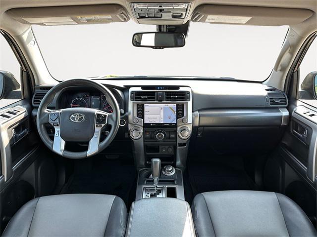Photo of 2022 Midnight Black Metallic Toyota 4Runner
