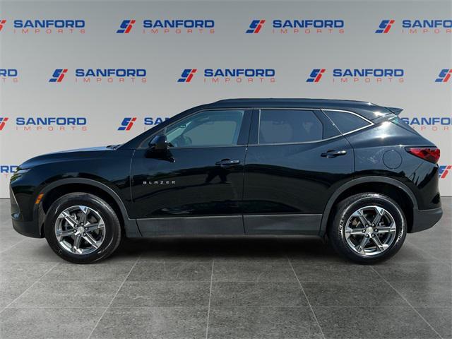 Photo of 2023 Black Chevrolet Blazer