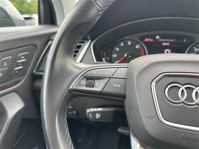 Photo of 2021 Manhattan Gray Metallic Audi Q5