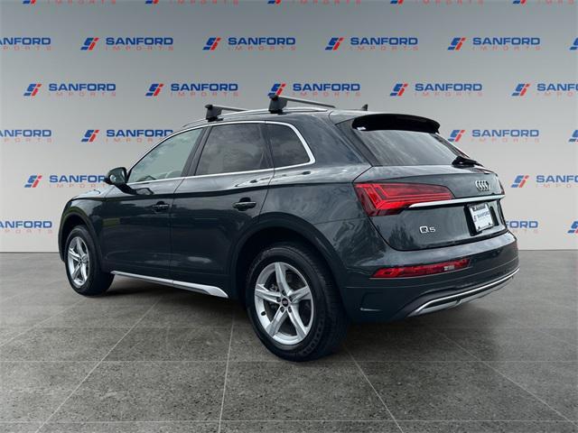 Photo of 2021 Manhattan Gray Metallic Audi Q5