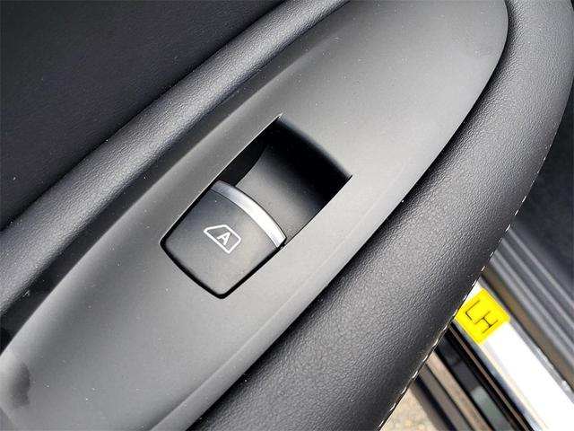 Photo of 2025 Black Obsidian INFINITI QX50
