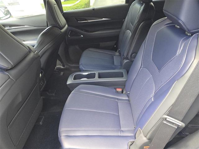 Photo of 2026 Gray INFINITI QX60