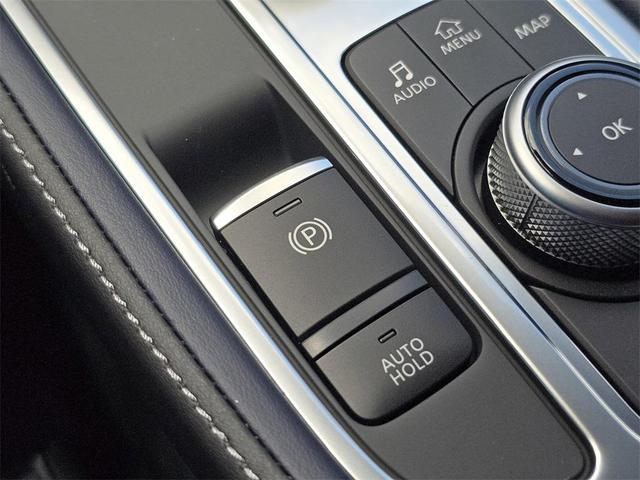 Photo of 2026 Gray INFINITI QX60