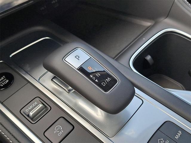 Photo of 2026 Gray INFINITI QX60