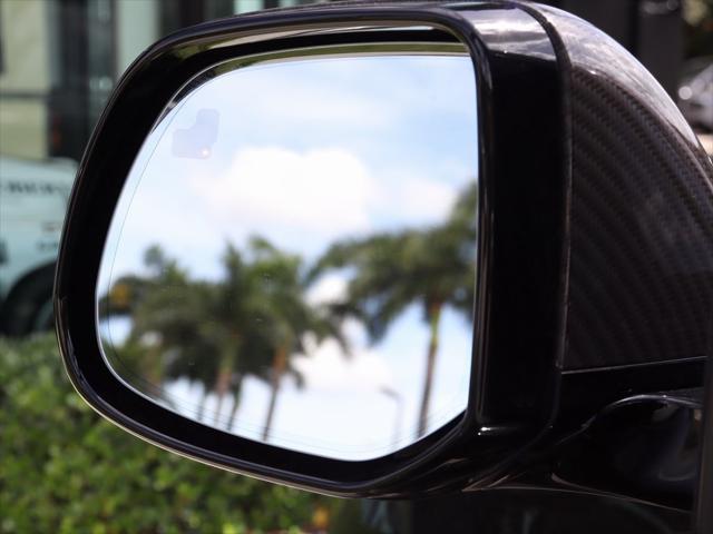 Photo of 2023 Santorini Black Metallic Land Rover Range Rover