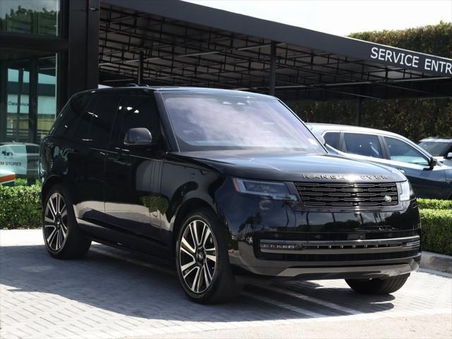 Photo of 2023 Santorini Black Metallic Land Rover Range Rover
