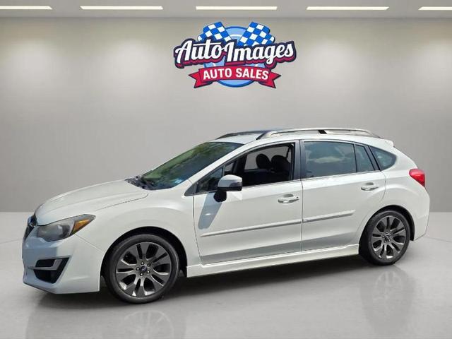 Photo of 2015 Pearl White Subaru Impreza