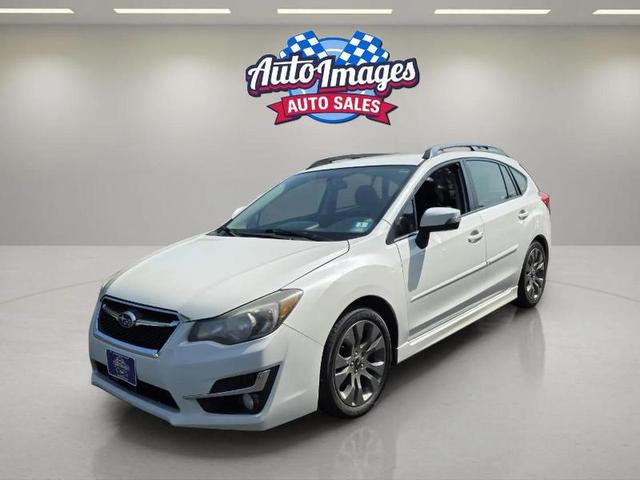 Photo of 2015 Pearl White Subaru Impreza