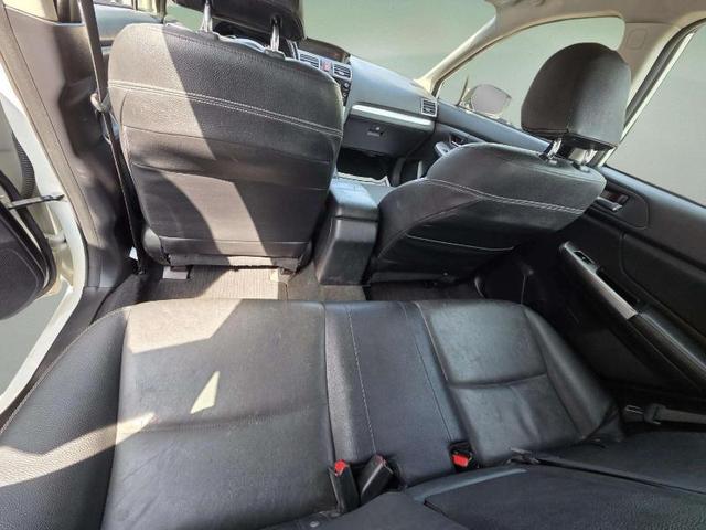 Photo of 2015 Pearl White Subaru Impreza