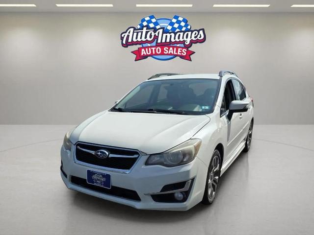 Photo of 2015 Pearl White Subaru Impreza