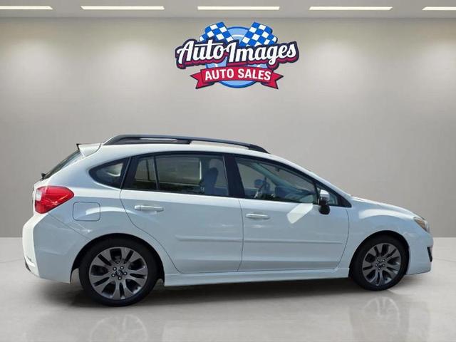 Photo of 2015 Pearl White Subaru Impreza