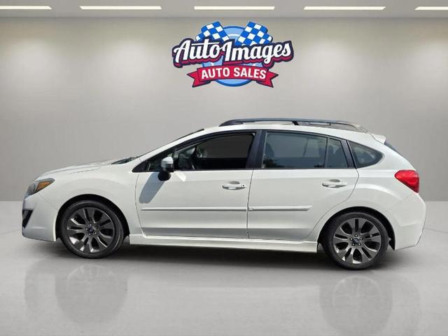 Photo of 2015 Pearl White Subaru Impreza