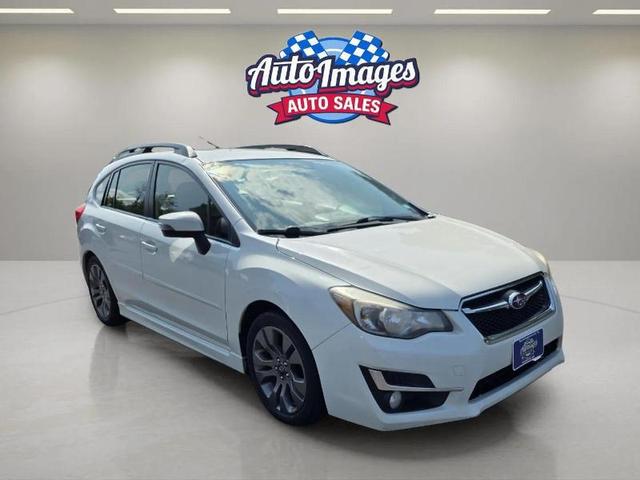Photo of 2015 Pearl White Subaru Impreza