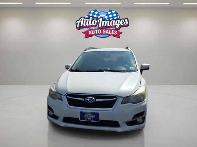 Photo of 2015 Pearl White Subaru Impreza