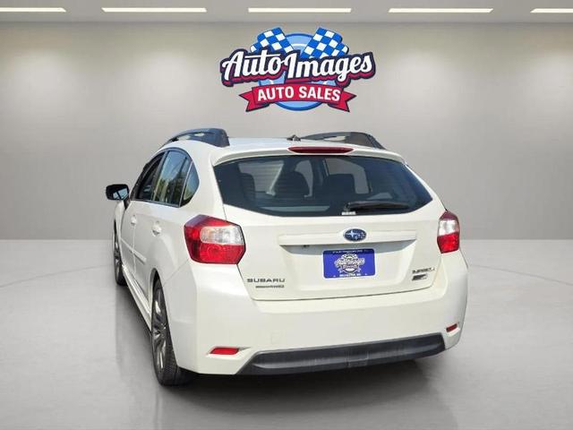 Photo of 2015 Pearl White Subaru Impreza